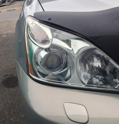 Headlight Restoration Before-and-After Photo 05